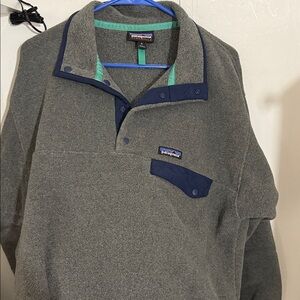 Patagonia Gray and Blue Men's Fleece Pullover